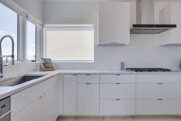 اجرای کابینت های گلاس اصفهان