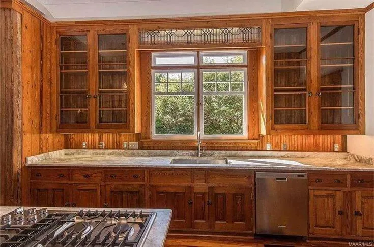 تاریخچه کابینت‌سازی