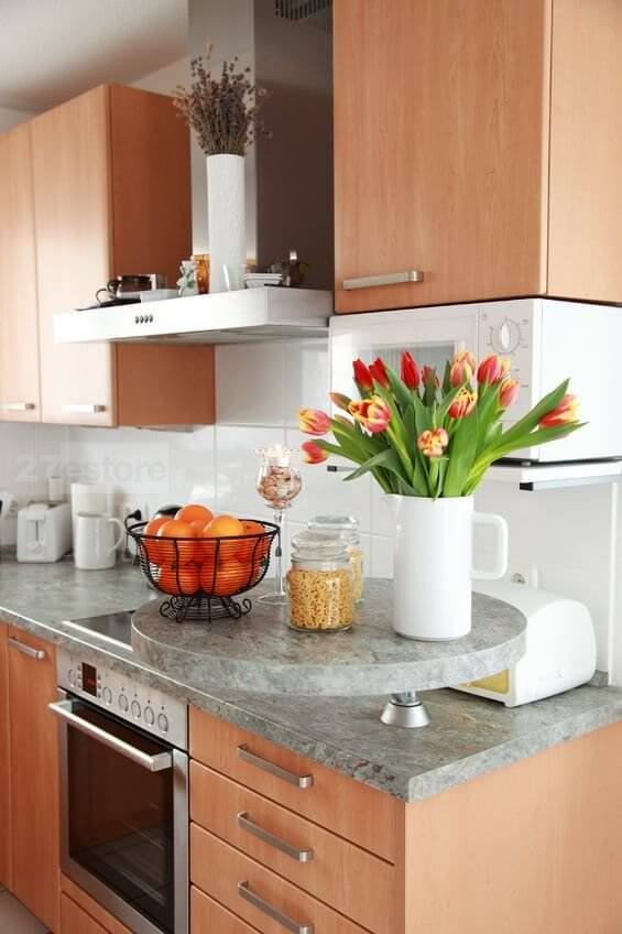 کابینت تمام چوب لوکس در آشپزخانه خانه ویلایی اصفهان